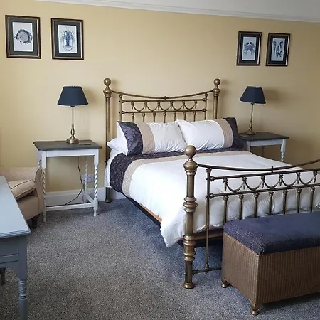 Ideally Located Cumbrian With Stunning Views *