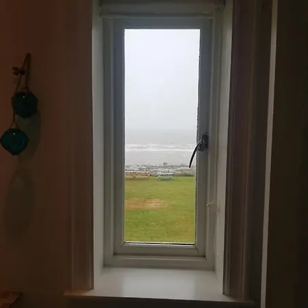 Ideally Located Cumbrian With Stunning Views * سيسكال